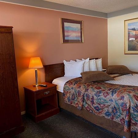 Value Lodge Inn Delta Exterior photo